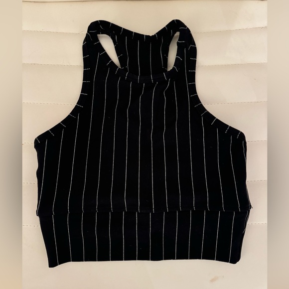 NEVER WORN - Strut this bra
Workout bra - Picture 3 of 6